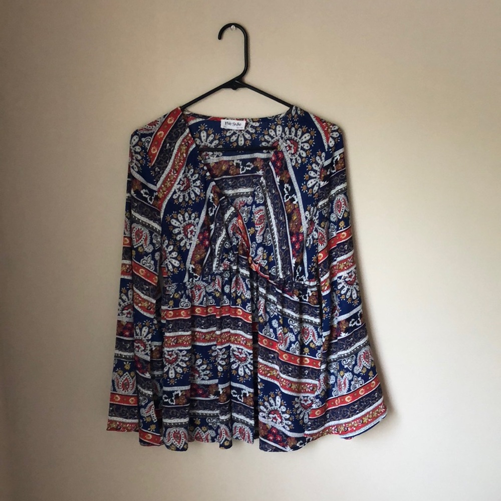 Bell sleeve hippie top